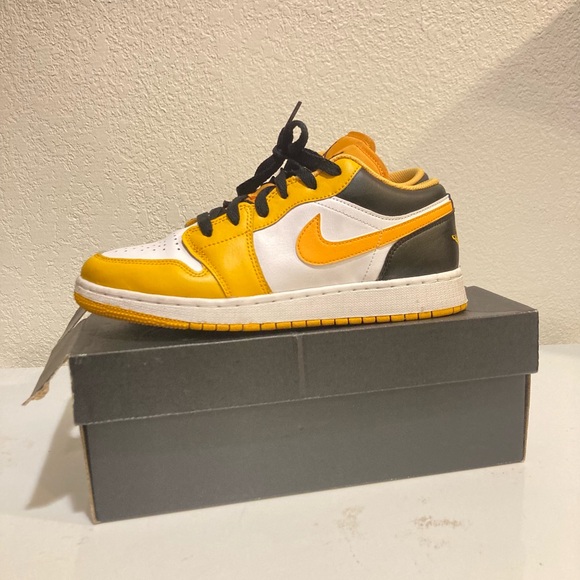 Air Jordan 1 low - Picture 9 of 13